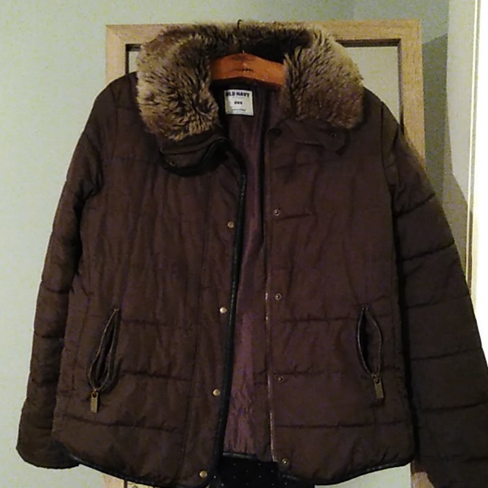 Old Navy brown winter puffer jacket